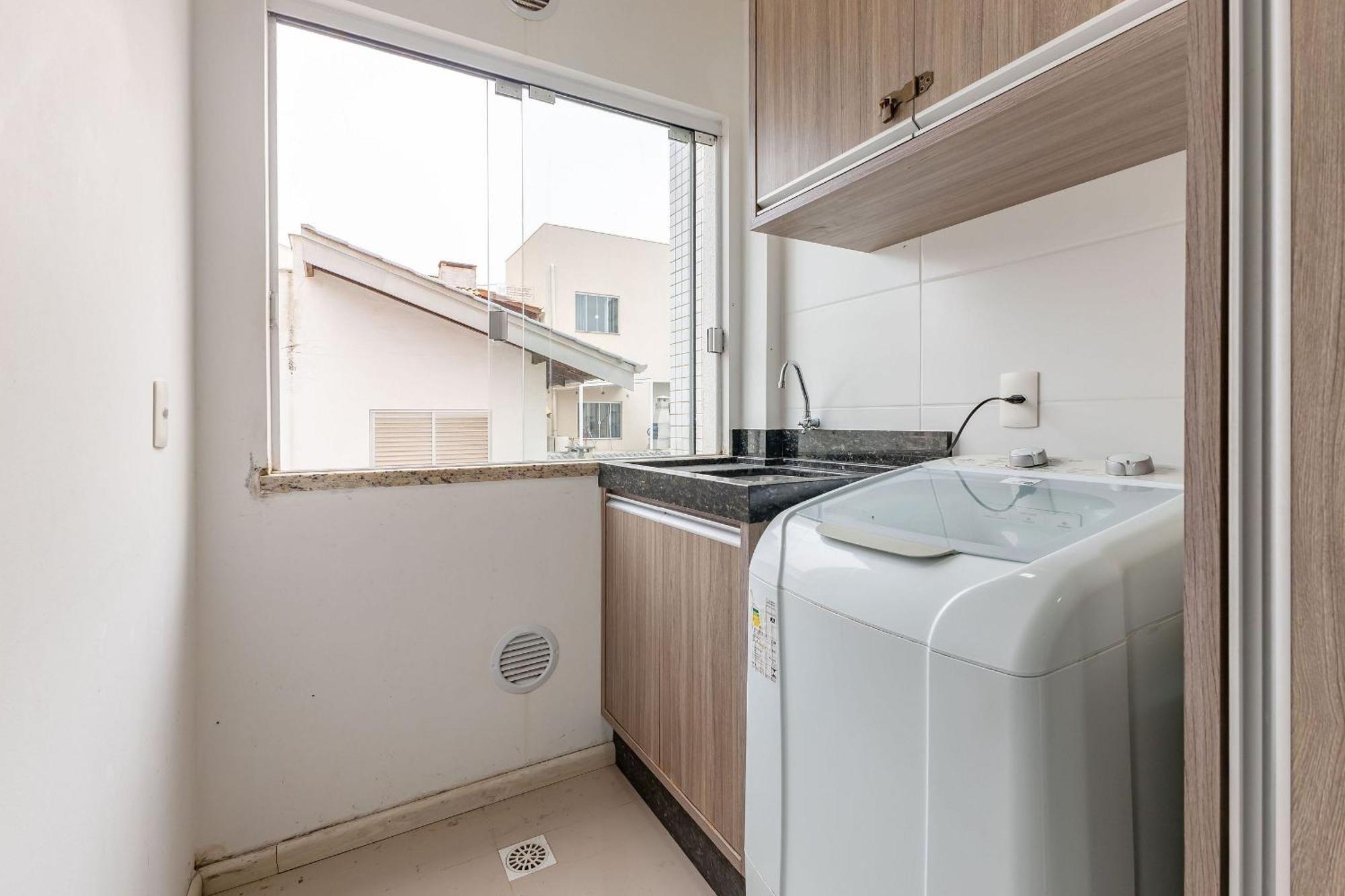 Excelente Apartamento A 2 Minutos Da Praia De Bombas ボンビーニャス エクステリア 写真
